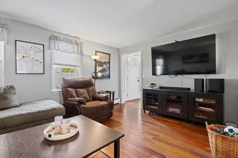 38 Monza Road Nashua NH 03064