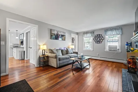 38 Monza Road Nashua NH 03064