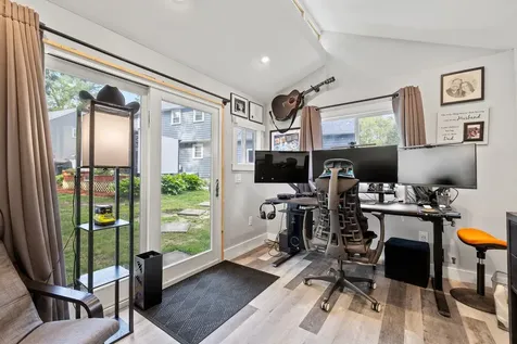 38 Monza Road Nashua NH 03064