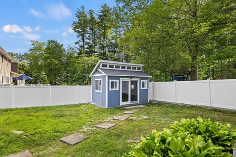 38 Monza Road Nashua NH 03064