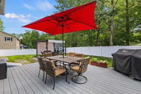 38 Monza Road Nashua NH 03064
