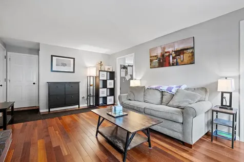 38 Monza Road Nashua NH 03064