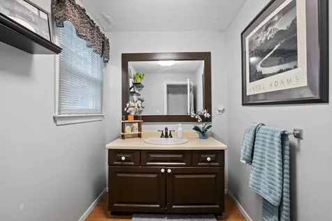 38 Monza Road Nashua NH 03064