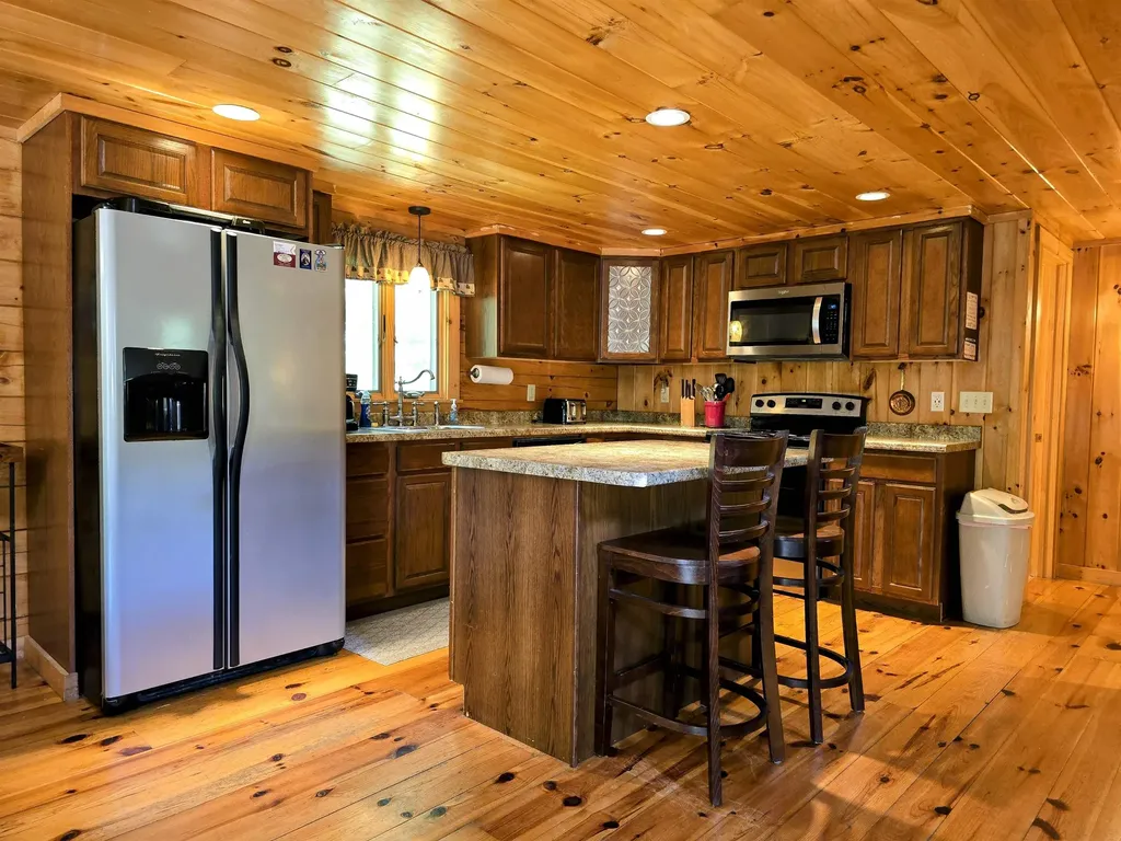 134 Hill Top View Drive Haverhill NH 03785