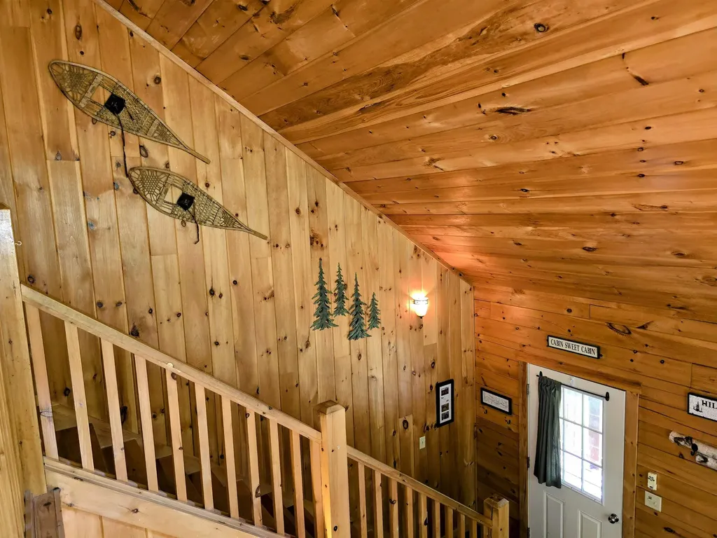 134 Hill Top View Drive Haverhill NH 03785