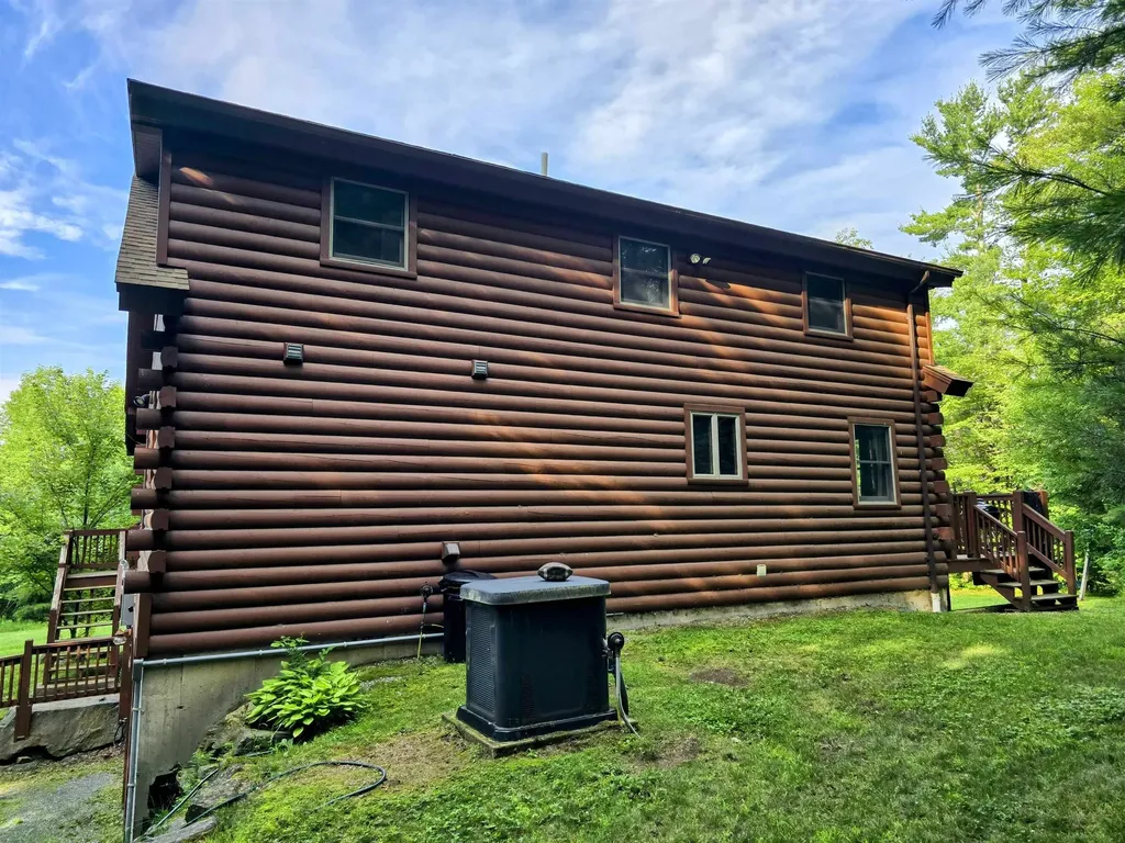 134 Hill Top View Drive Haverhill NH 03785