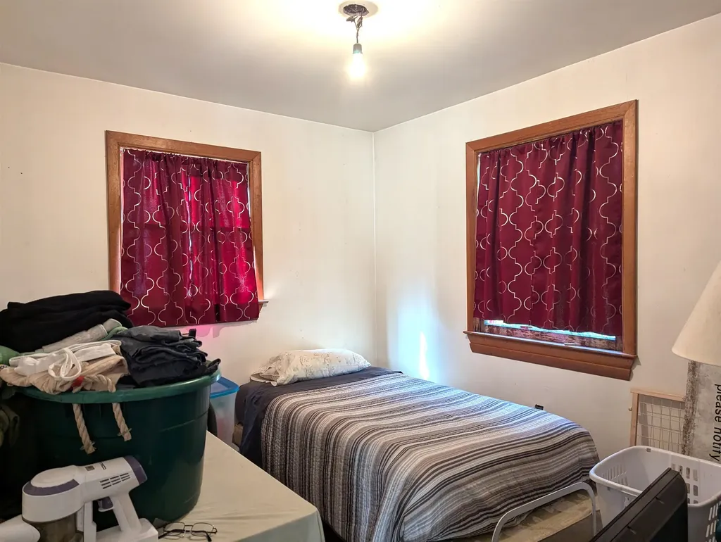 86 Effingham Road Ossipee NH 03864