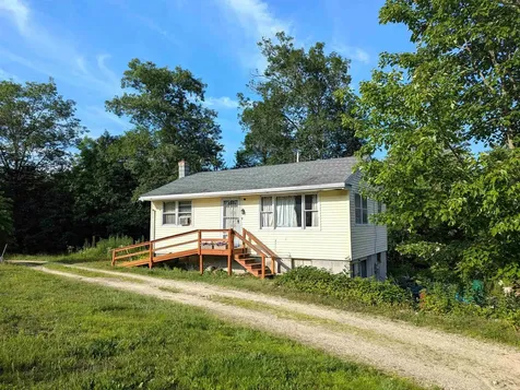 86 Effingham Road Ossipee NH 03864