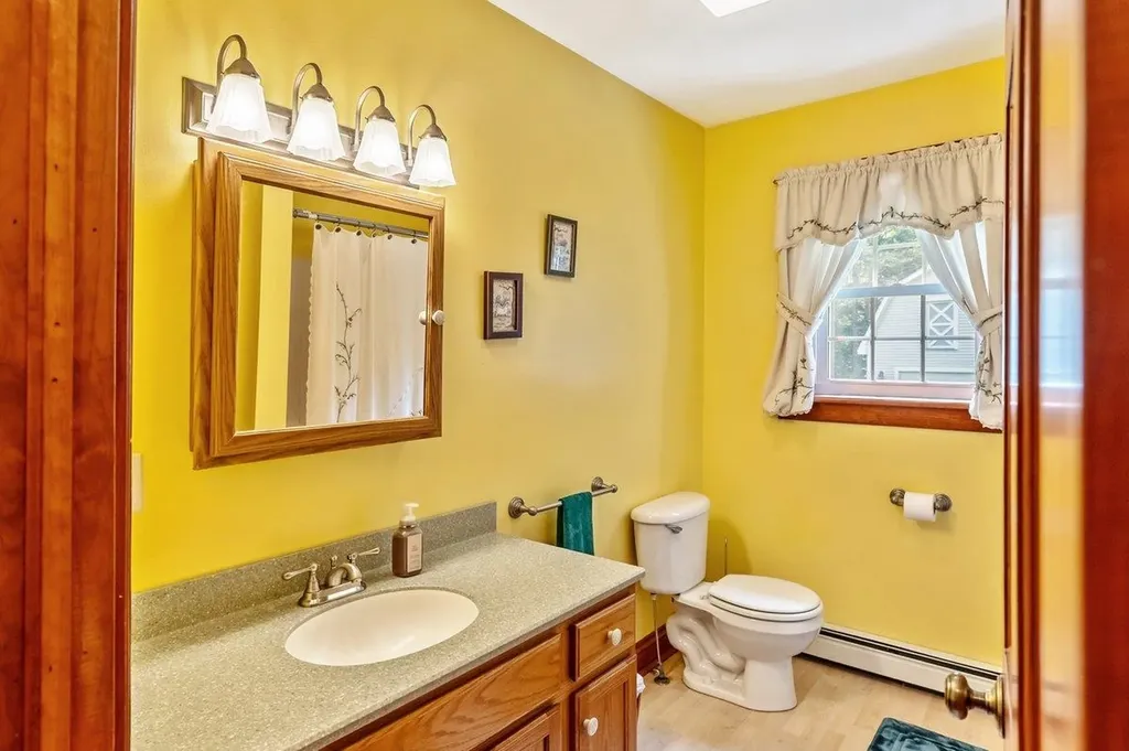 216 Wood Lane Alburgh VT 05440