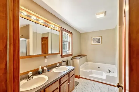 216 Wood Lane Alburgh VT 05440