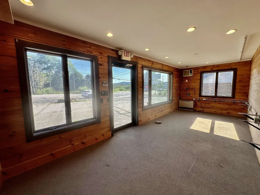 80 Sunapee Street Newport NH 03773