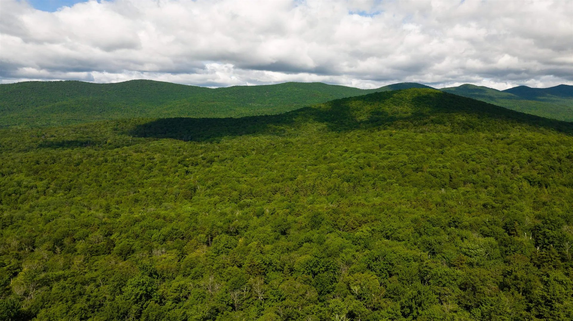 00 Albin Hill Bethel VT 05060