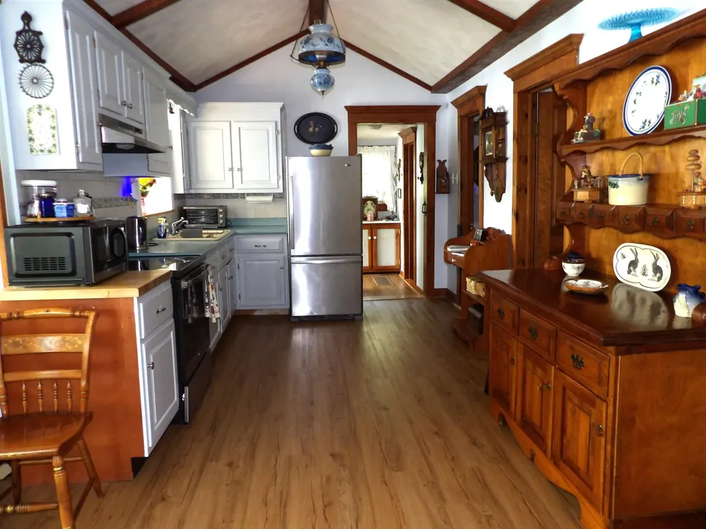 49 Rockview Road Castleton VT 05735