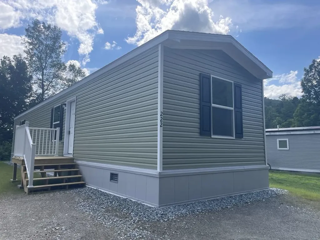 222 Evergreen Manor Drive Hardwick VT 05843