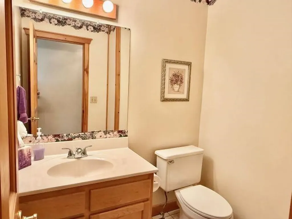 46 Poplar Commons Dummerston VT 05301