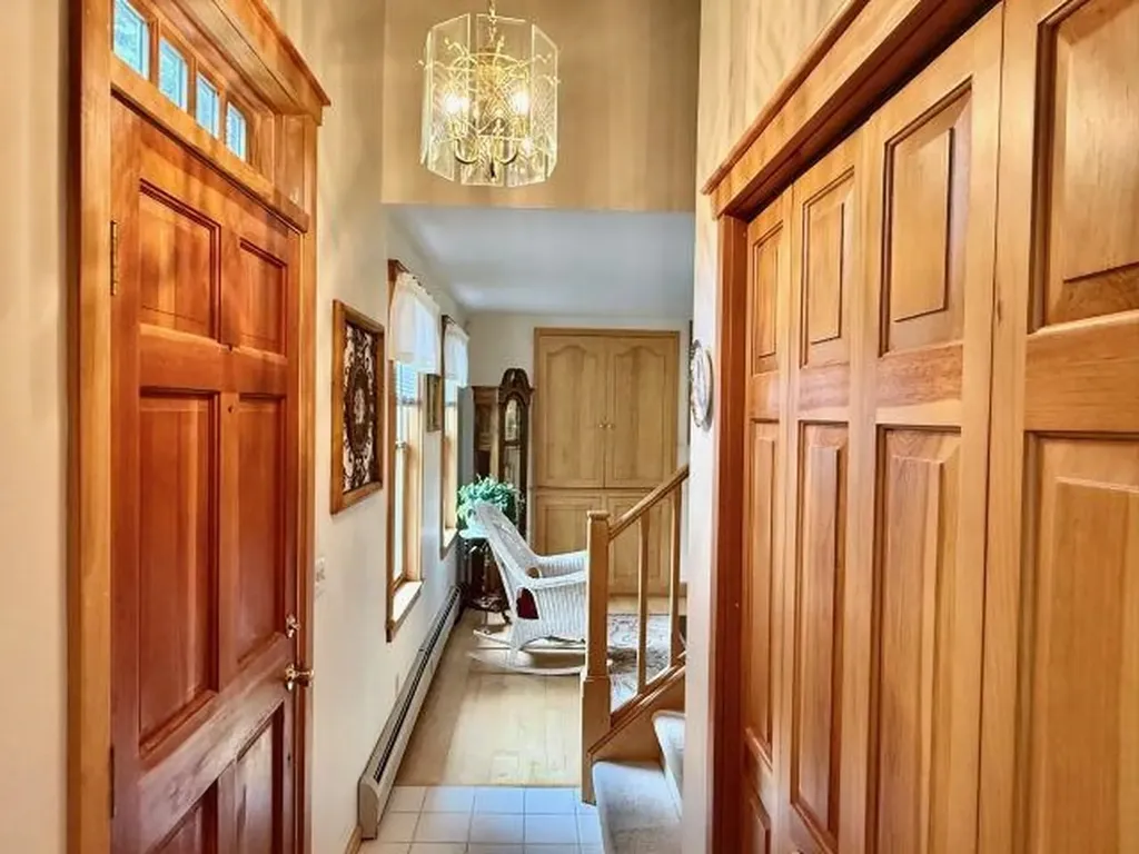 46 Poplar Commons Dummerston VT 05301