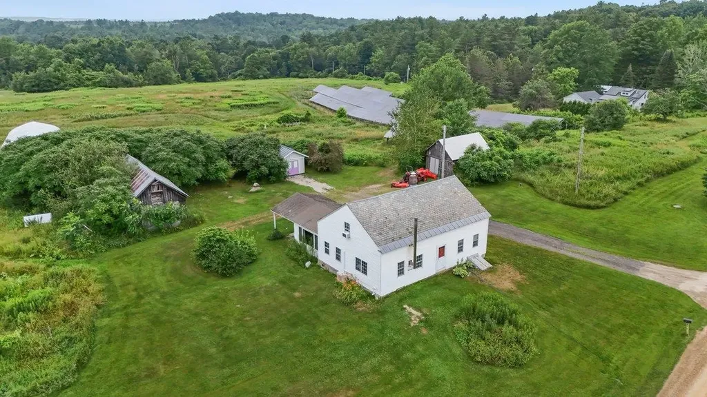 490 Delorm Road Leicester VT 05733