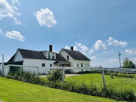 797 Golf Links Road Colebrook NH 03576