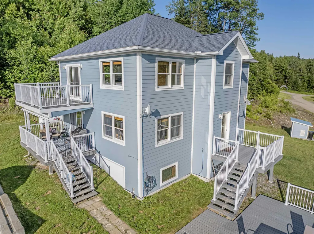 59 Liberty Road Colebrook NH 03576
