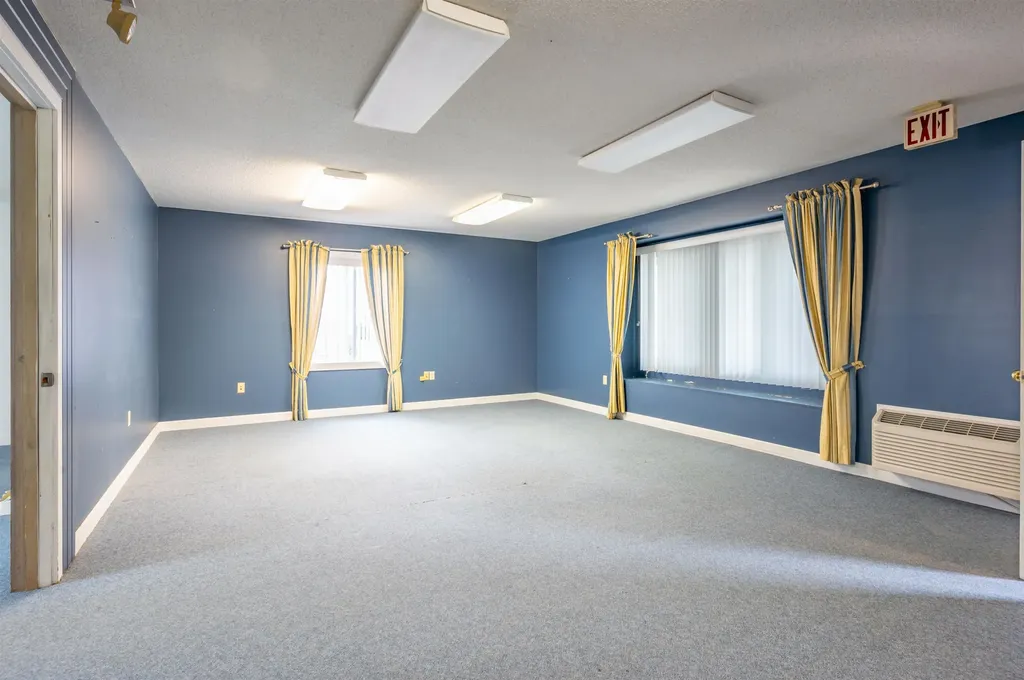 10 Northern Boulevard Amherst NH 03031