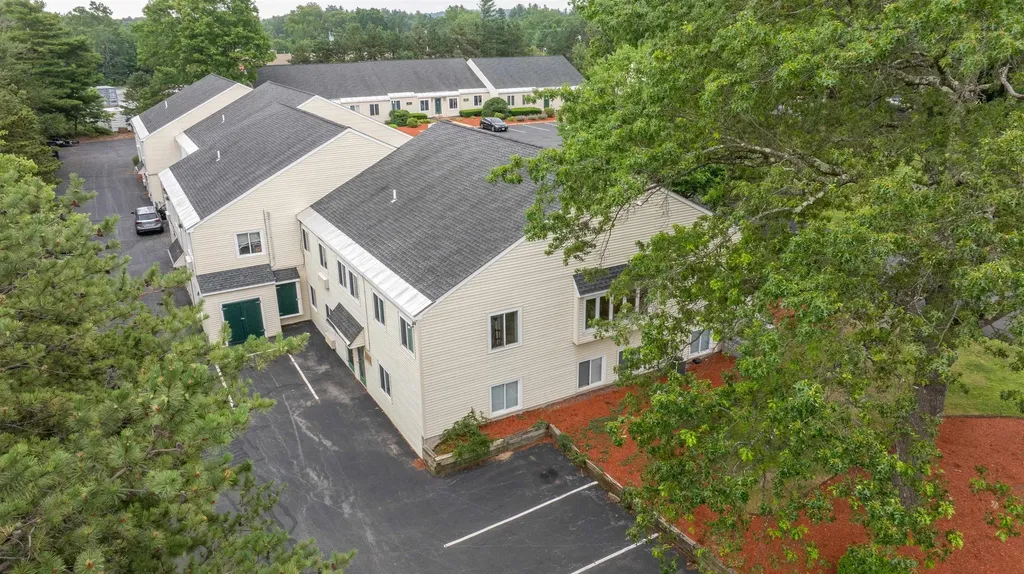 10 Northern Boulevard Amherst NH 03031