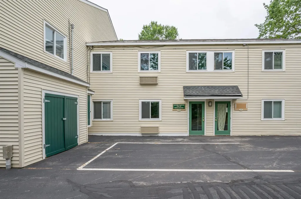 10 Northern Boulevard Amherst NH 03031