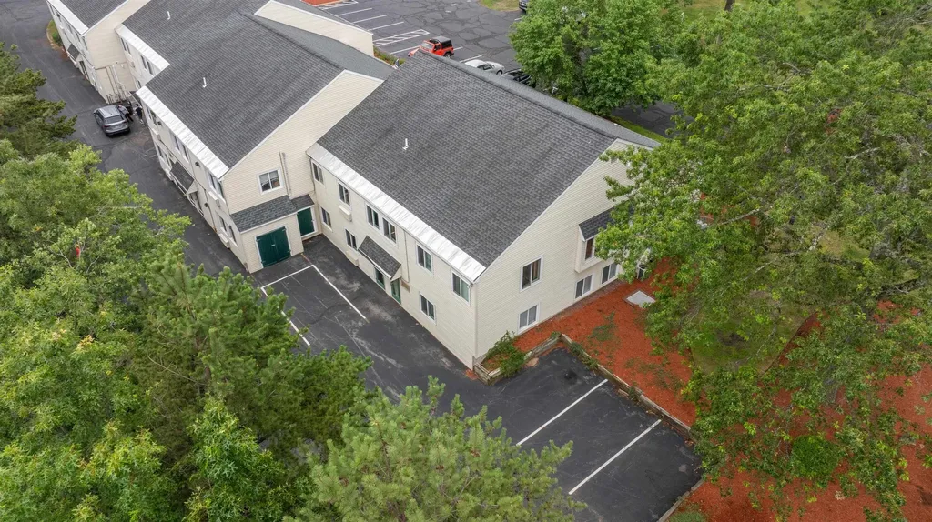 10 Northern Boulevard Amherst NH 03031