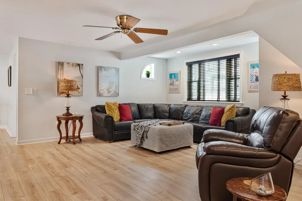 7-11 Redman Street Hampton NH 03842