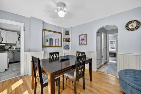 16 Benning Street Salem NH 03079