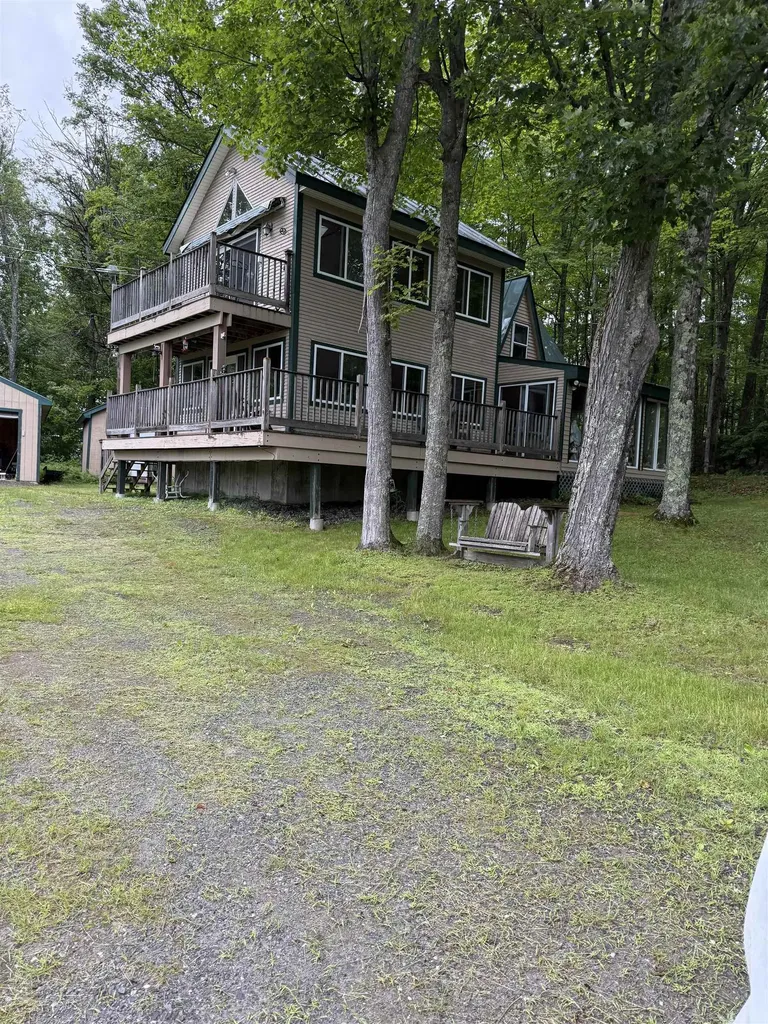 239 Small Road Brookfield VT 05036