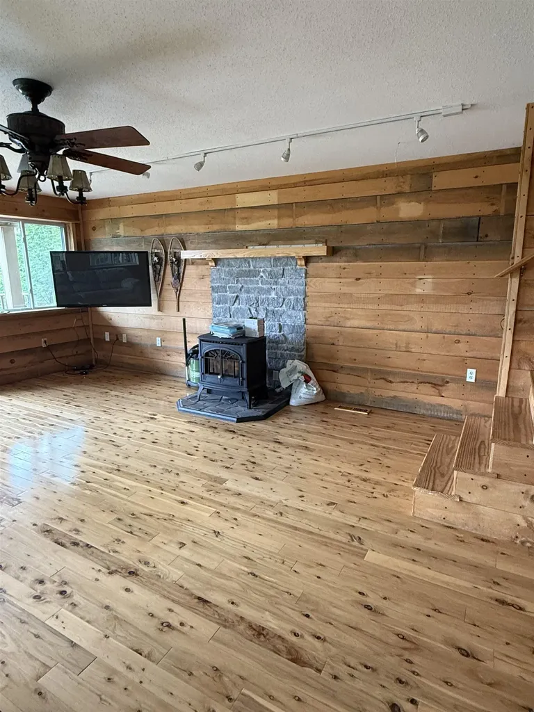 239 Small Road Brookfield VT 05036