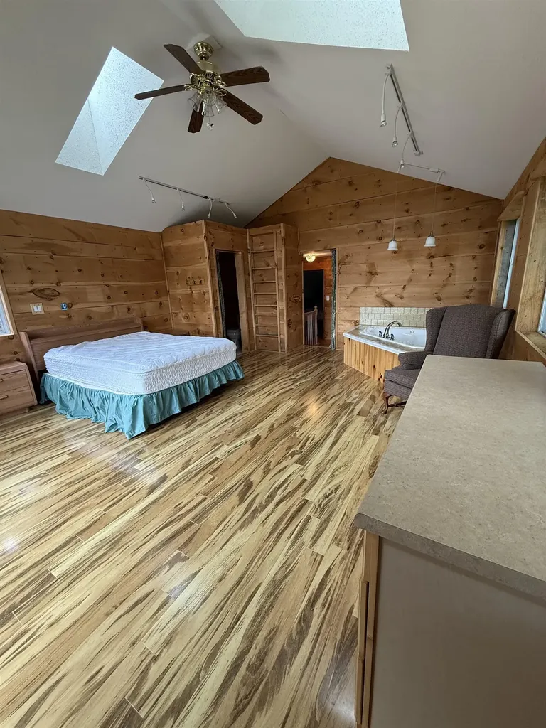 239 Small Road Brookfield VT 05036