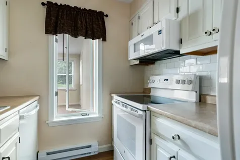 17 Kyle Drive Newport NH 03773