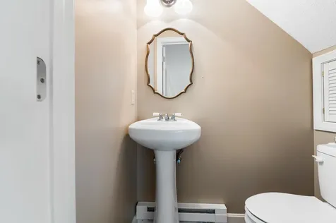 17 Kyle Drive Newport NH 03773