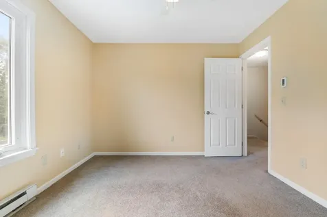 17 Kyle Drive Newport NH 03773