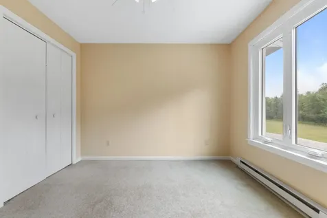 17 Kyle Drive Newport NH 03773