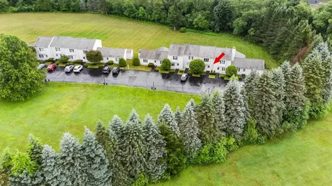 17 Kyle Drive Newport NH 03773