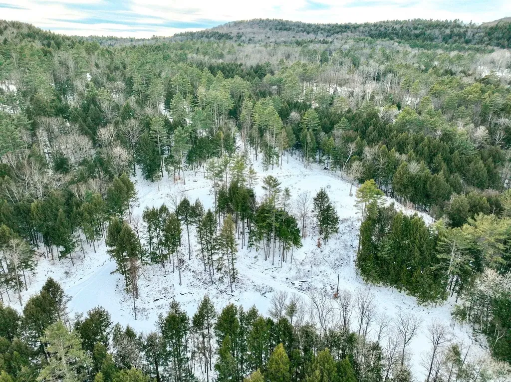 567 Sawnee Bean Road Thetford VT 05075