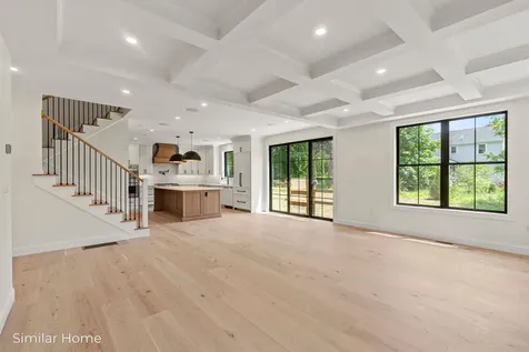 9 Garrett Road North Hampton NH 03862