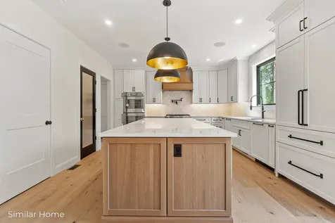 9 Garrett Road North Hampton NH 03862