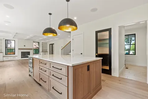9 Garrett Road North Hampton NH 03862