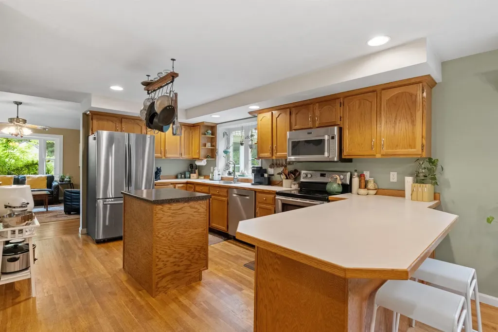 2 Golden View Drive Bow NH 03304