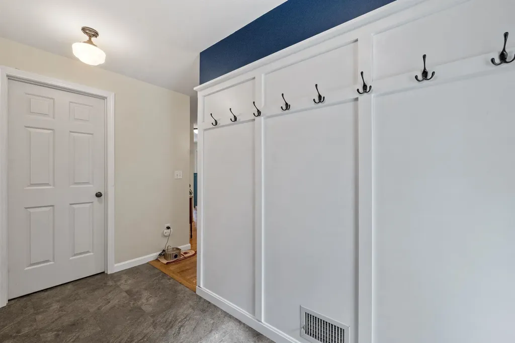 2 Golden View Drive Bow NH 03304