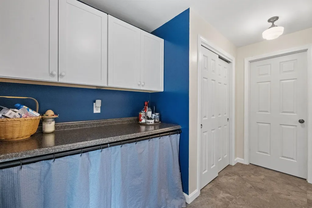 2 Golden View Drive Bow NH 03304