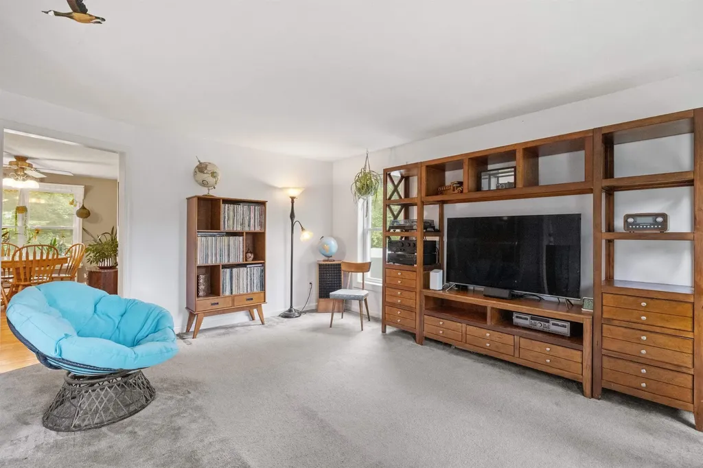 2 Golden View Drive Bow NH 03304