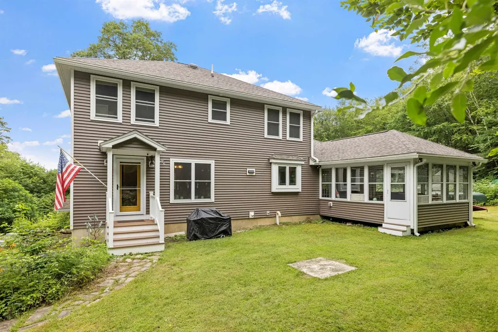 2 Golden View Drive Bow NH 03304