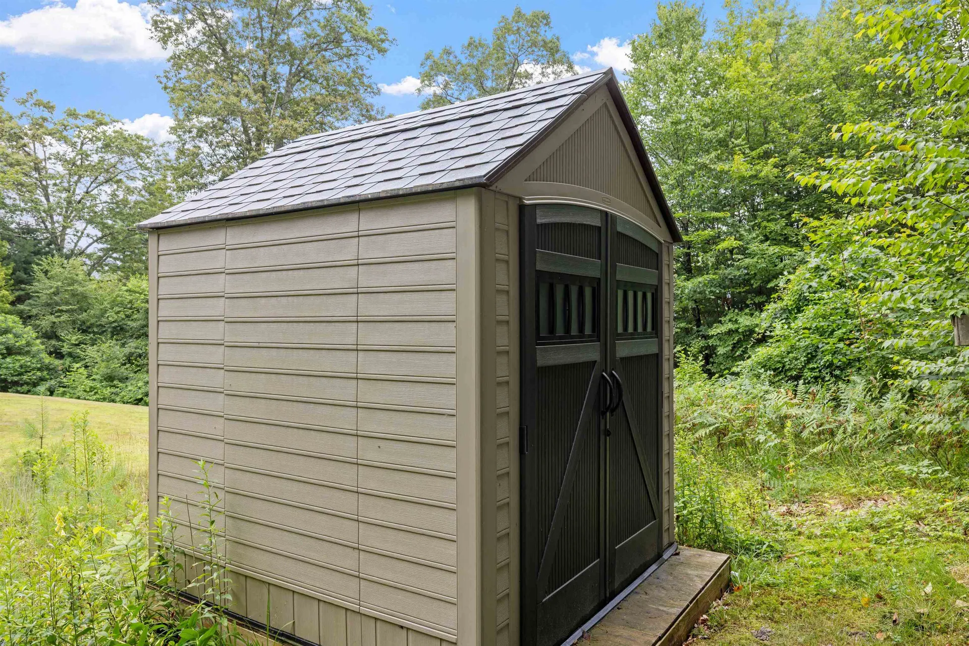 2 Golden View Drive Bow NH 03304