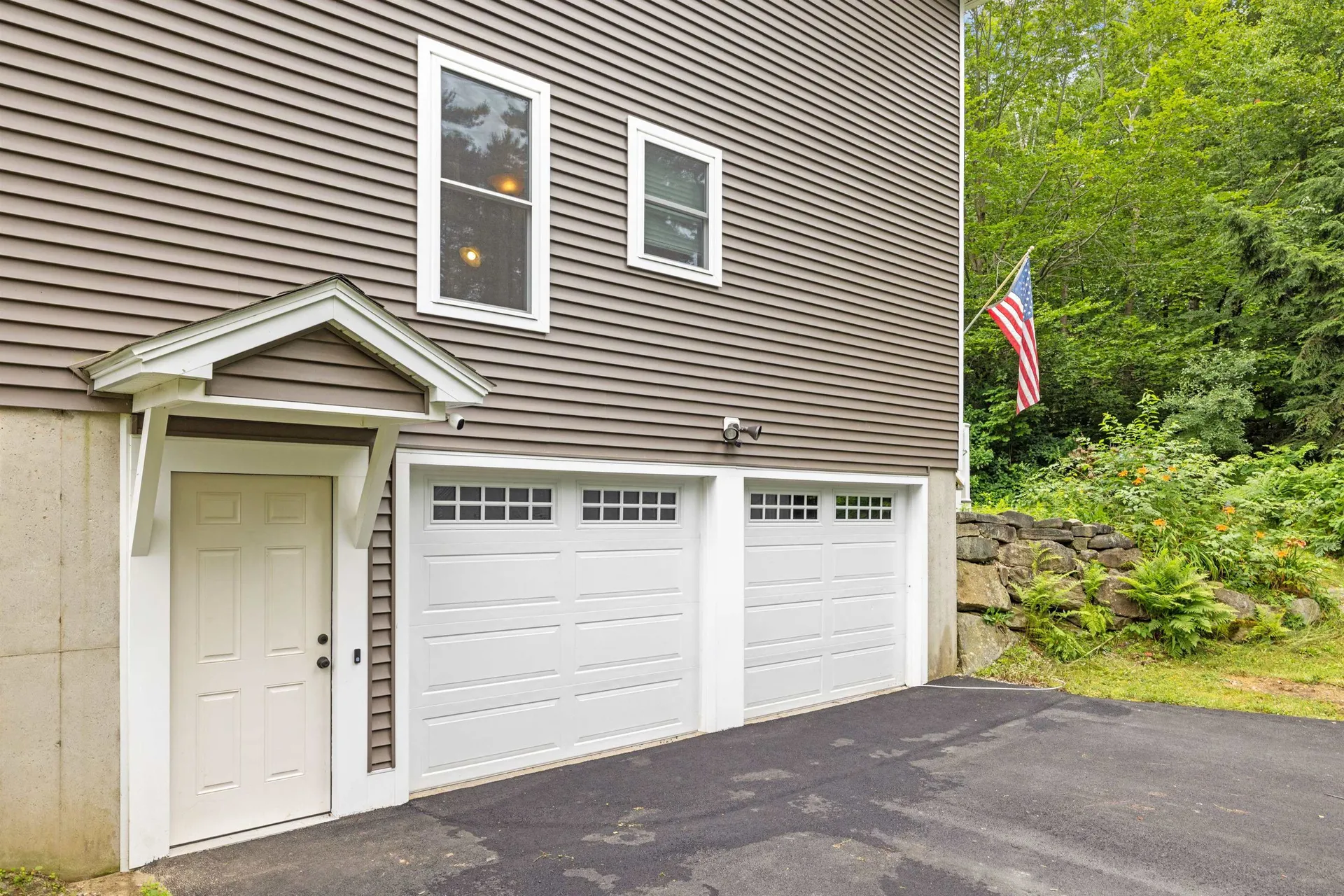 2 Golden View Drive Bow NH 03304