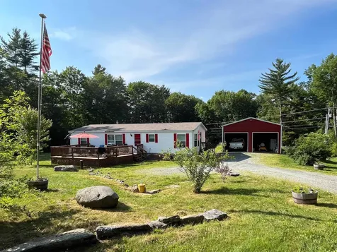 11 Clement Drive Landaff NH 03585