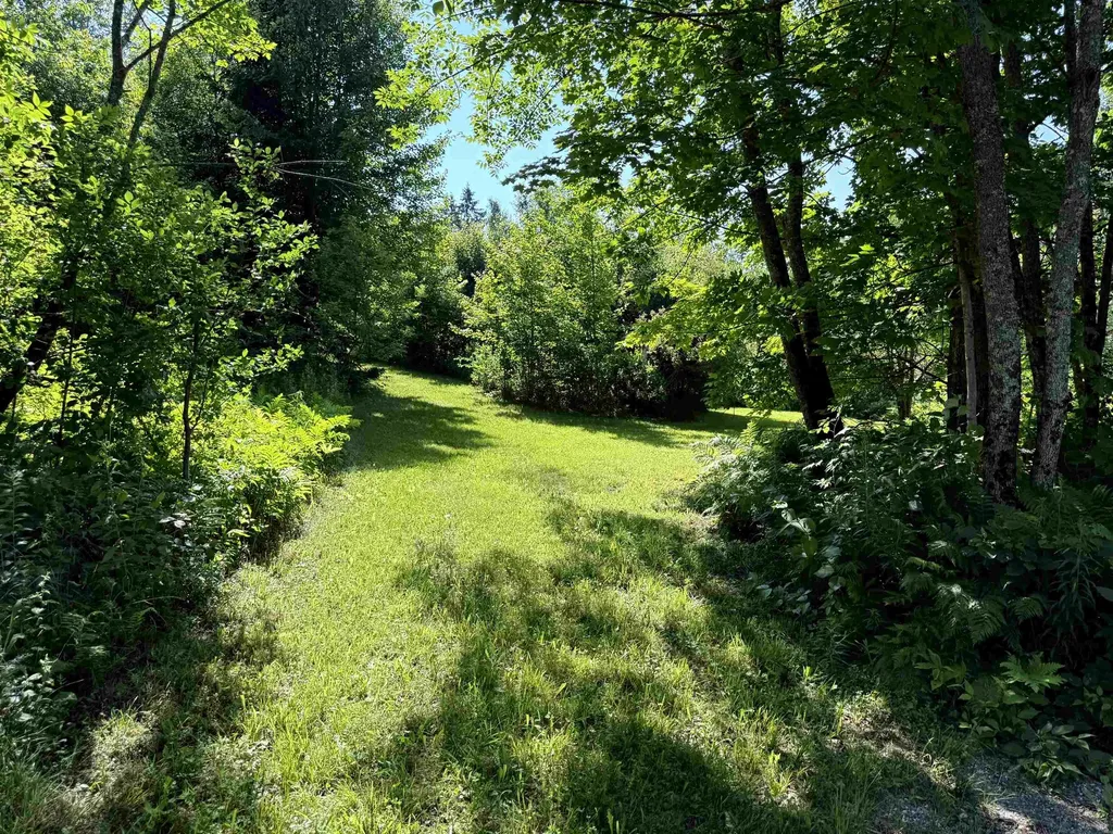 - Creek Road Albany VT 05820